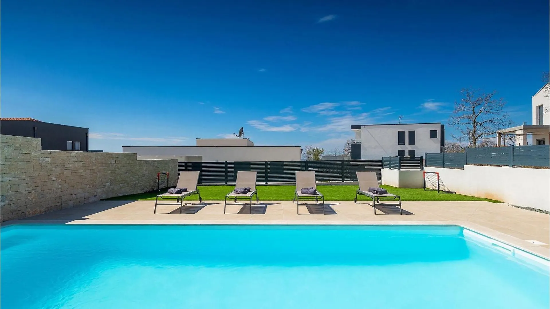 Villa Elena Rovinj 0*,  Croatia