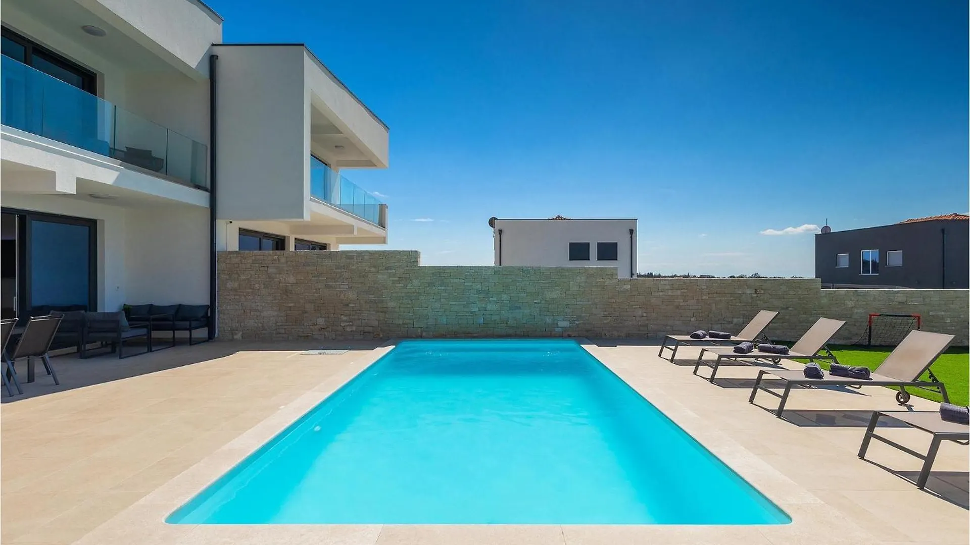 Villa Elena Rovinj 0*,